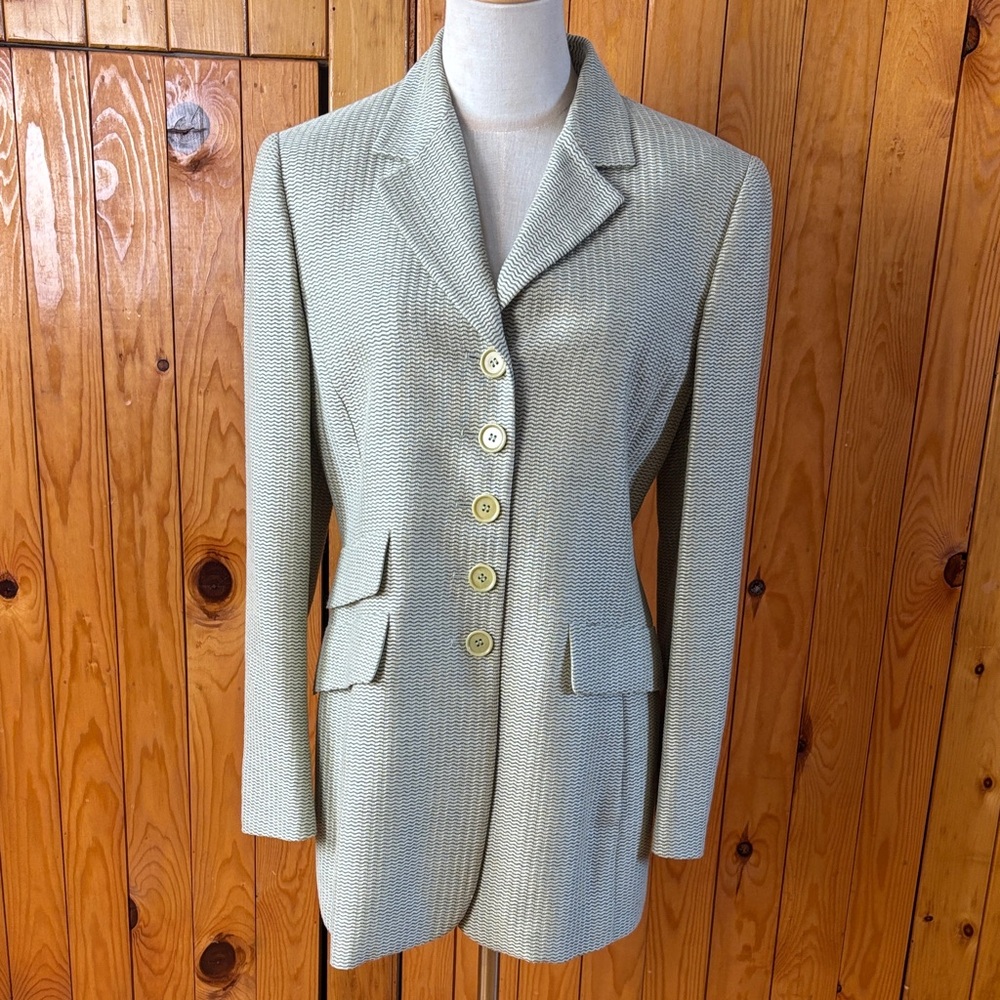 Akris Spring Green Women's Blazer - Picture 2 of 10